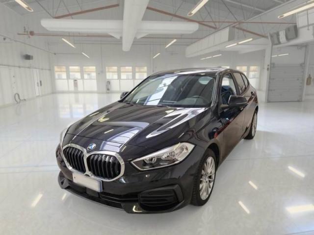 BMW 118 118d Business Advantage auto - Immagine 1