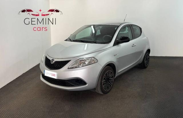 Lancia Ypsilon Ypsilon 1.2 Elefantino Blu s&s 69cv my19 - Immagine 1