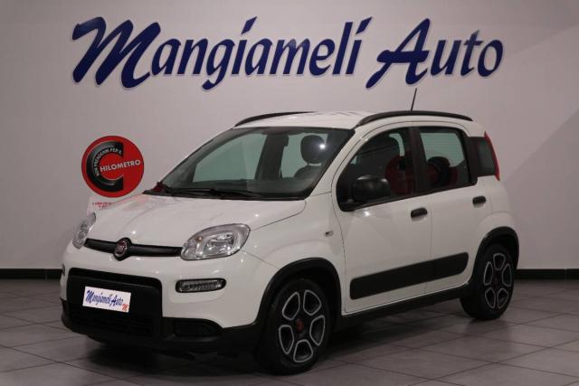 Fiat Panda Panda 1.0 firefly hybrid City Life s&s 70cv 5p.ti - Immagine 1