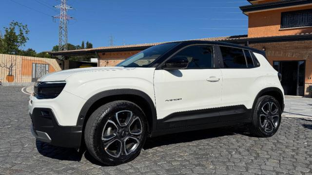 Jeep Avenger Avenger 1.2 turbo Summit fwd 100cv - Immagine 1