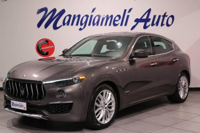 Maserati Levante 3.0 V6 Granlusso 275cv auto my20 - Immagine 1