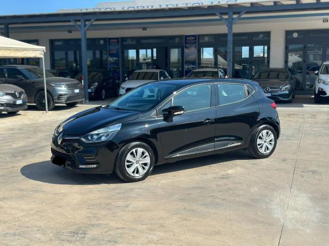 Renault Clio 1.5 dci energy Business 75cv - Immagine 1