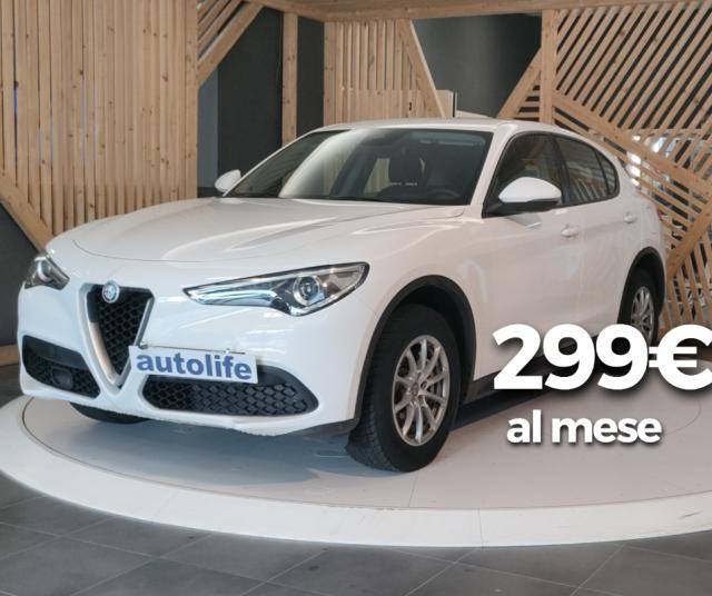 Alfa Romeo Stelvio 2.2 t Business Q4 190cv auto my19 - Immagine 1