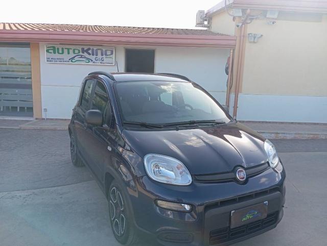 Fiat Panda III 1.0 firefly hybrid City Life s&s 70cv 5p.ti - Immagine 1