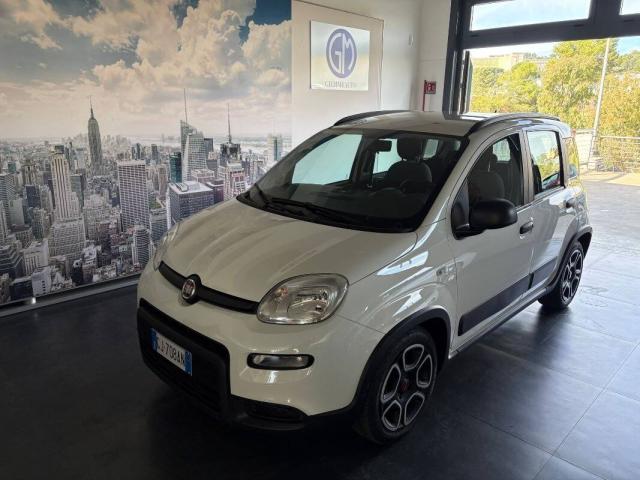 Fiat Panda III 1.0 firefly hybrid City Life s&s 70cv 5p.ti - Immagine 1