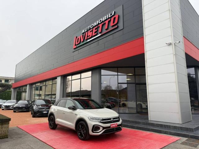 Volkswagen T-Roc 1.0 tsi R-Line 110cv - Immagine 1