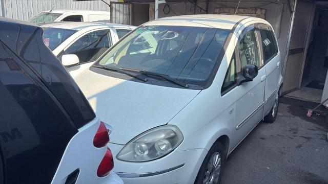 Lancia Musa 1.4 8v 5th Avenue ecochic Gpl - Immagine 1