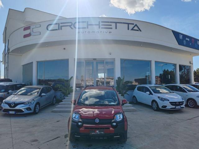 Fiat Pandina Cross 1.0 firefly hybrid s&s 70cv - Immagine 1
