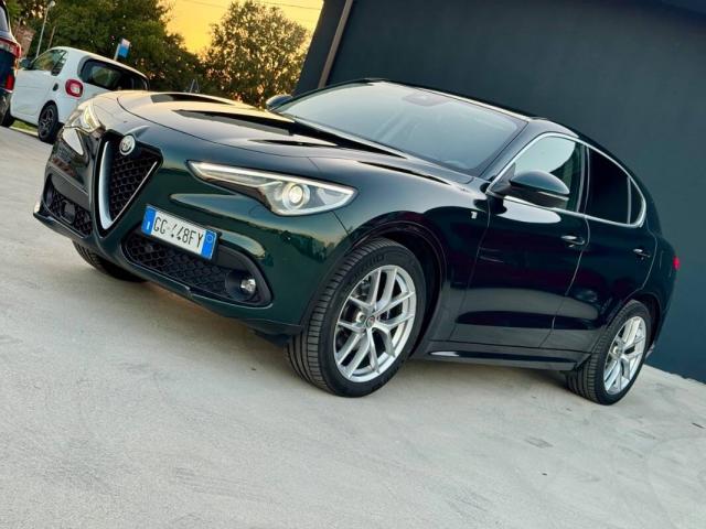 Alfa Romeo Stelvio 2.2 t Ti Q4 210cv auto - Immagine 1