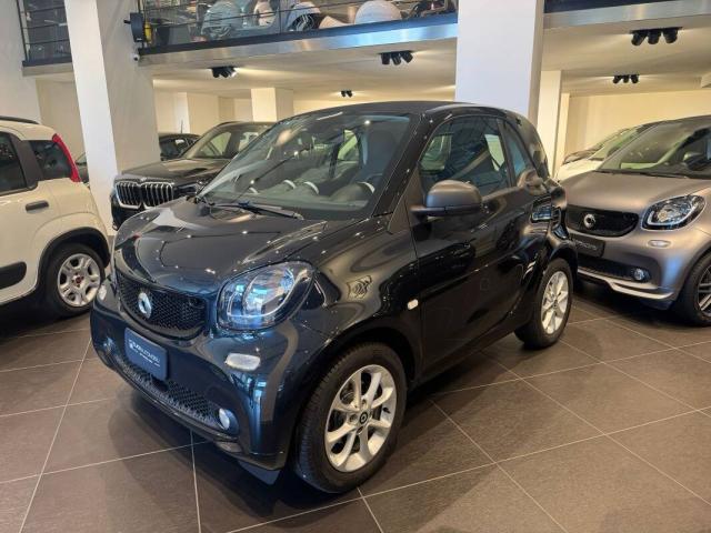 Smart Fortwo 1.0 Youngster 71cv twinamic my18 - Immagine 1