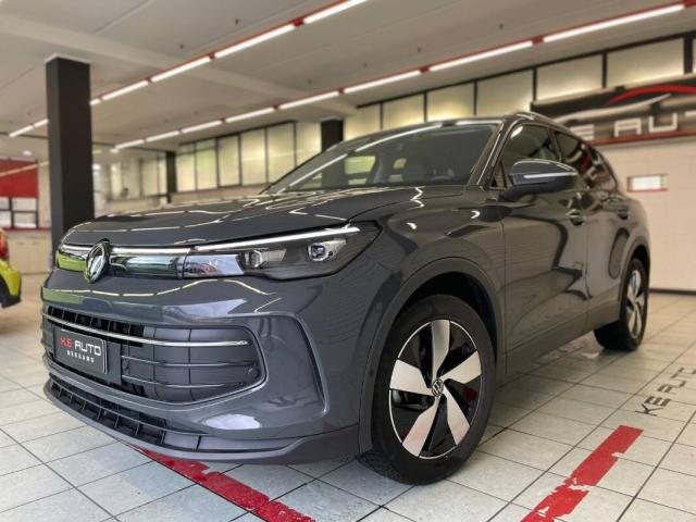 Volkswagen Tiguan 1.5 etsi R-Line 150cv dsg - Immagine 1