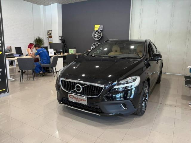 Volvo V40 Cross Country 2.0 t4 Summum awd geartronic - Immagine 1
