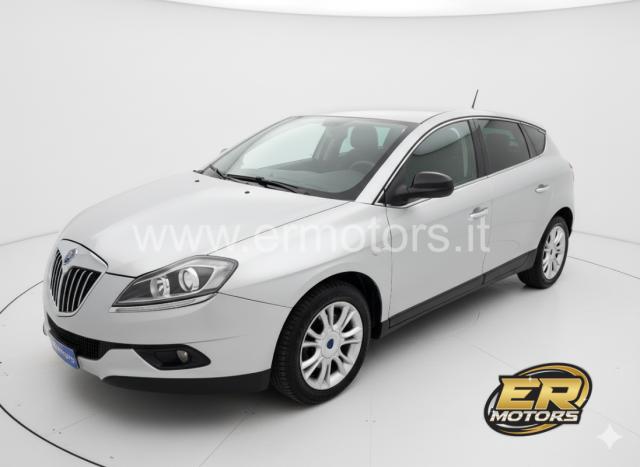 Lancia Delta Delta 1.6 mjt Argento 120cv dpf - Immagine 1