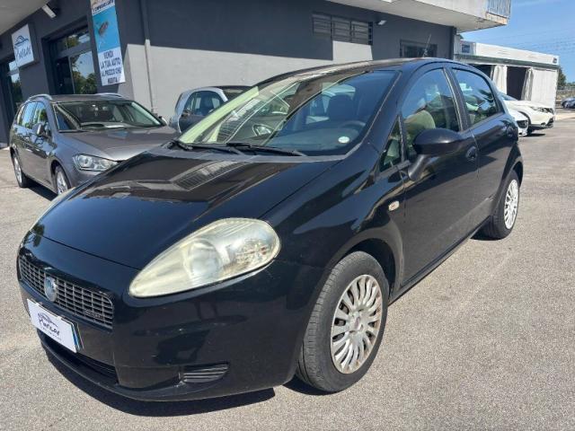 Fiat Punto 1.3 mjt 16v Dynamic 75cv 5p - Immagine 1