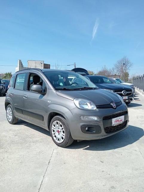 Fiat Panda 1.2 Lounge easypower Gpl 69cv my19 - Immagine 1