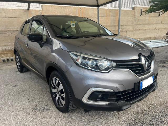 Renault Captur 1.5 dci Zen 90cv - Immagine 1