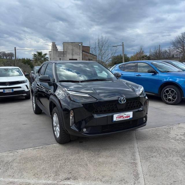 Toyota Yaris Yaris Cross 1.5h Business fwd 116cv e-cvt - Immagine 1